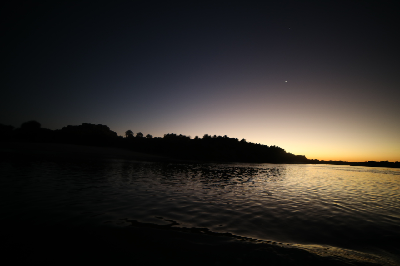 pen to print write on showcase